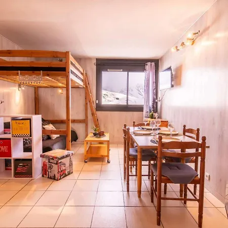 Pour 4 Personnes à Lary Pla D'adet Avec Cuisine Et Tv - Fr-1-296-370 Saint-Lary-Soulan